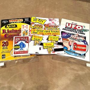 Bundle of Magic 🪄 Books & Tricks opened but never used Gift for Kids or Adults